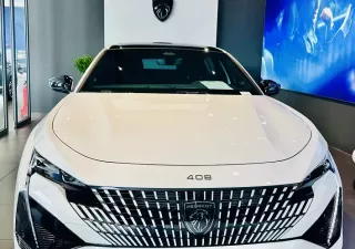 Peugeot 408 2023 - Kết hợp hài hòa giữa tính mạnh mẽ, thể thao của SUV cùng phong cách độc đáo của Coupe, diện mạo của Peugeot 408 Thế Hệ M