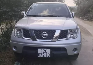Nissan Navara 2012 - Bán tải Nissan Navara 2012 số sàn 2 cầu điện máy dầu, keo chỉ zin, giá cực tốt cho ae chỉ 21x. Alo 0984661338