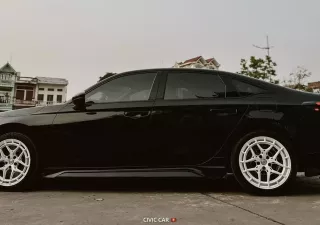 Honda Civic 2023 - Chính chủ bán Civic rs 2023 đăng ký cuối tháng 12