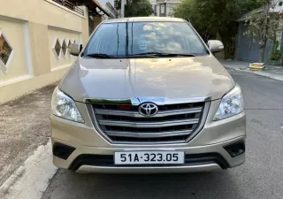Toyota Innova 2015 - Chính chủ cần cần bán nhanh Innova E 2015 đẹp Sang - Xịn- Mịn