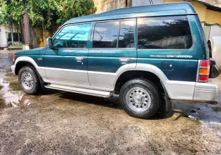 Mitsubishi Pajero 2004 -   Xe pajero V33 sản xuất 2004 việt nam.