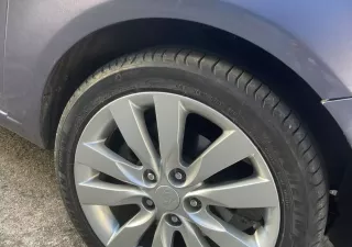 Kia Forte 2009 - BÁN XE KIA FORTE  - 2009 - Giá 215 TRIỆU .