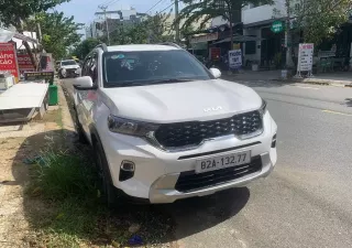 Kia Sonet 2022 - Chính chủ cần bán nhanh xe Kia Sonet 2022 số sàn