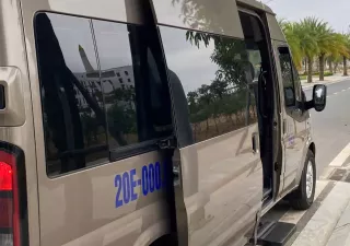 Ford Transit 2023 - CHÍNH CHỦ CẦN BÁN XE   FORT TRANSIT 16 CHỖ 