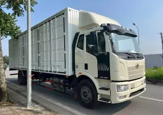 Xe tải 5 tấn - dưới 10 tấn 2024 2024 - XE TẢI FAW THÙNG KÍN CONTAINER NHẬP KHẨU NGUYÊN CHIẾC