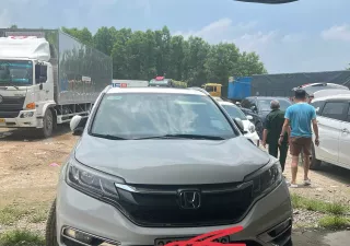 Honda CR V 2015 - Cần bán xe Honda CR V 2015 2.4 AT Tự Động 