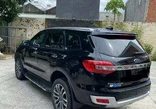 Ford Everest 2019 - em cần bán chiếc ford everest đời 2019 