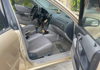 Ford Laser 2003 - BÁN XE FORD LASER 2003 Ghia 1.8 – GIÁ CHỈ 65 TRIỆU