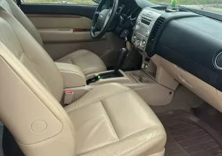 Ford Everest 2010 - Chính chủ bán xe FORD EVEREST sản xuất năm 2010