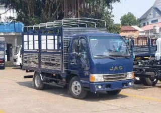 JAC HFC H250 2025 -  Bán xe tải JAC H250 E5 2T5 Thùng Mui Bạt dài 3m8