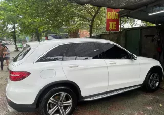 Mercedes-Benz GLC 200 2019 - Chính chủ cần bán Mercedes GLC 200 - Đời 2019