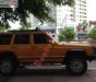 Jeep Cherokee 1998 - Cần bán Jeep Cherokee đời 1998, màu vàng, xe nhập, giá chỉ 170 triệu