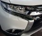 Mitsubishi Outlander Sport 2016 - Bán Mitsubishi Outlander 2016, xe nhập Nhật, giao xe ngay, đủ màu, liên hệ: 094 667 0103