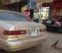 Toyota Camry LE 1998 - Cần bán lại xe Toyota Camry LE đời 1998, màu vàng, xe nhập số tự động, giá tốt