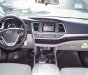 Toyota Highlander LE 2.7L 2017 - Bán xe Toyota Highlander LE 2.7L 2017, màu đỏ nội thất kem giao ngay