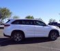 Toyota Highlander LE 2017 - Bán xe ô tô Toyota Highlander LE 2017, màu trắng nội thất kem giao ngay