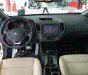 Kia Cerato 1.6MT 2018 - Bán Kia Cerato 1.6MT đời 2018, màu đen giá cạnh tranh