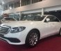 Mercedes-Benz E200 2017 - Bán xe Mercedes E200 đời 2017, màu trắng