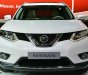 Nissan X trail SV 2016 - Nissan X trail 2 cầu 2.5, màu trắng, có xe lái thử, giao xe ngay, hỗ trợ trả góp 80% tại Buôn Ma Thuật