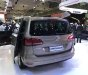 Volkswagen Sharan   AT 2017 - Bán xe Volkswagen Sharan AT đời 2017, màu vàng