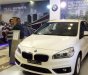 BMW 2 Series 218i Active Tourer 2017 - Bán BMW 2 Series 218i Active Tourer năm 2017, màu trắng, nhập khẩu.