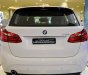 BMW 2 Series 218i Active Tourer 2017 - Bán BMW 2 Series 218i Active Tourer năm 2017, màu trắng, nhập khẩu.