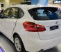 BMW 2 Series 218i Active Tourer 2017 - Bán BMW 2 Series 218i Active Tourer năm 2017, màu trắng, nhập khẩu.