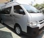 Toyota Hiace 2016 - Cần bán lại xe Toyota Hiace đời 2016, màu bạc