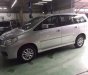 Toyota Innova E 2014 - Cần bán Toyota Innova E đời 2014, màu bạc số sàn, giá 670tr