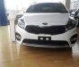 Kia Rondo GAT FL 2017 - Bán ô tô Kia Rondo AT sản xuất 2017, màu trắng