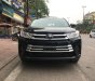 Toyota Highlander LE 2.7L  2017 - Bán ô tô Toyota Highlander LE đời 2017, màu đen, nhập khẩu