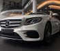 Mercedes-Benz E class E300 AMG 2017 - Bán ô tô Mercedes E300 AMG đời 2017, màu trắng