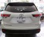 Toyota Highlander LE 2015 - Cần bán xe Toyota Highlander LE đời 2015, màu trắng, xe nhập