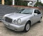 Mercedes-Benz E class 2000 - Bán ô tô Mercedes đời 2000, màu bạc, nhập khẩu chính chủ, giá tốt