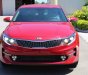 Kia Optima 2.0AT 2017 - Bán Kia Optima 2.0AT sản xuất 2017, màu đỏ, có xe giao ngay