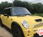 Mini Cooper S 2004 - Bán Mini Cooper S đời 2004, màu vàng, nhập khẩu nguyên chiếc