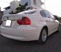 BMW 3 Series 320i  2008 - Cần bán xe BMW 3 Series 320i sản xuất 2008, màu trắng, xe nhập, giá tốt