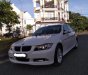 BMW 3 Series 320i  2008 - Cần bán xe BMW 3 Series 320i sản xuất 2008, màu trắng, xe nhập, giá tốt