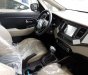 Kia Rondo 1.6 GAT  2017 - Bán xe Kia Rondo 1.6 GAT 2017, màu trắng, giá chỉ 689 triệu