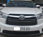 Toyota Highlander LE 2011 - Bán Toyota Highlander LE đời 2011, màu trắng, xe nhập, xe công ty xuất hóa đơn