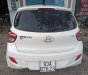 Hyundai Grand i10 2016 - Bán ô tô Hyundai Grand i10 đời 2016, màu trắng xe gia đình