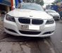 BMW 323i 2017 - Cần bán gấp BMW 323i sản xuất 2017, màu trắng, nhập khẩu nguyên chiếc