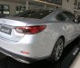 Mazda 6 2.5L 2017 - Bán xe Mazda 6 2.5L 2017, màu bạc, chính hãng, có xe giao