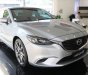 Mazda 6 2.5L 2017 - Bán xe Mazda 6 2.5L 2017, màu bạc, chính hãng, có xe giao