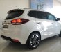 Kia Rondo 2.0 GMT 2019 - Bán xe Kia Rondo 2.0 GMT đời 2019, màu trắng, giá 585 triệu _ LH 0974.312.777