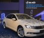 Volkswagen Passat 2017 - 1 tỷ 590 bạn đã sở hữu passat 1.8 turbo (có sẵn màu trắng). Giao xe tận nơ, hỗ trợ vay 80% giá xe