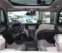 Hyundai Santa Fe 2017 - Cần bán xe Hyundai Santa Fe đời 2017, màu trắng
