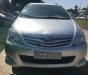 Toyota Innova G 2009 - Cần bán gấp Toyota Innova G đời 2009, màu bạc xe gia đình