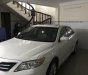 Toyota Camry  LE 2011 - Bán Toyota Camry LE đời 2011, màu trắng chính chủ, 999tr