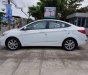 Hyundai Accent  Blue 2017 - Bán xe Hyundai Accent Blue đời 2017, màu trắng, xe nhập